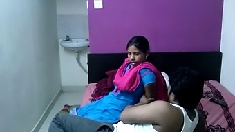 Desi Babes In A Wild 32-Themed Orgy