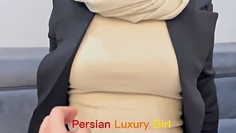 Arab Girl With Big Ass Shows Off Her Fetish Voiceover Skills In Hd