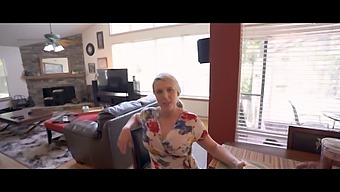 Viagra Mishap With My Friend'S Attractive Mother: Joslyn Jane In Cfnm Scene